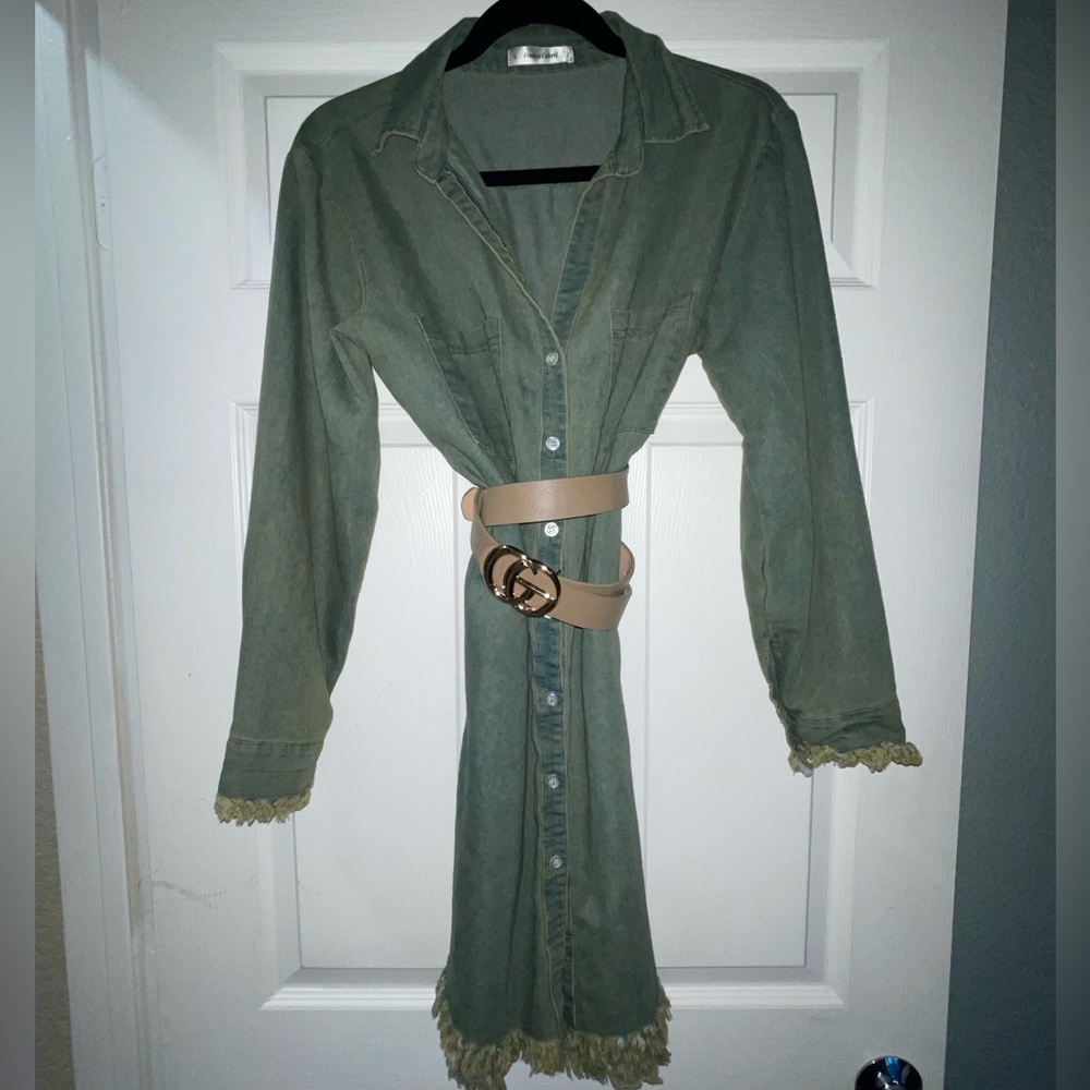 New never been worn Francis Cabrel Women's Button-Up Jean Fringe Dress